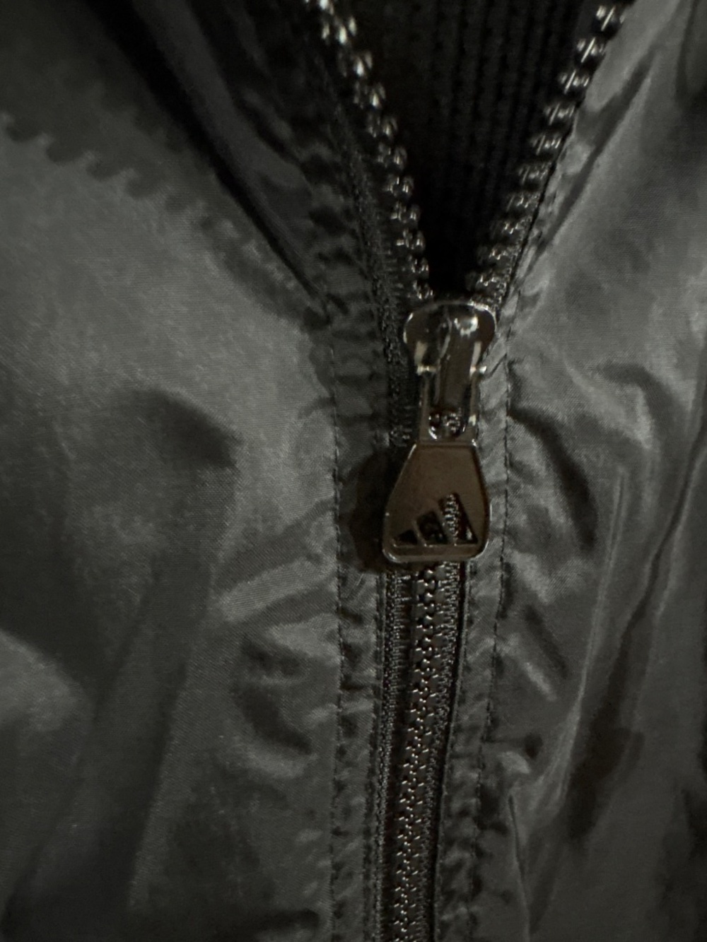 Adidas black hooded jacket, vintage - Picture 3 of 5